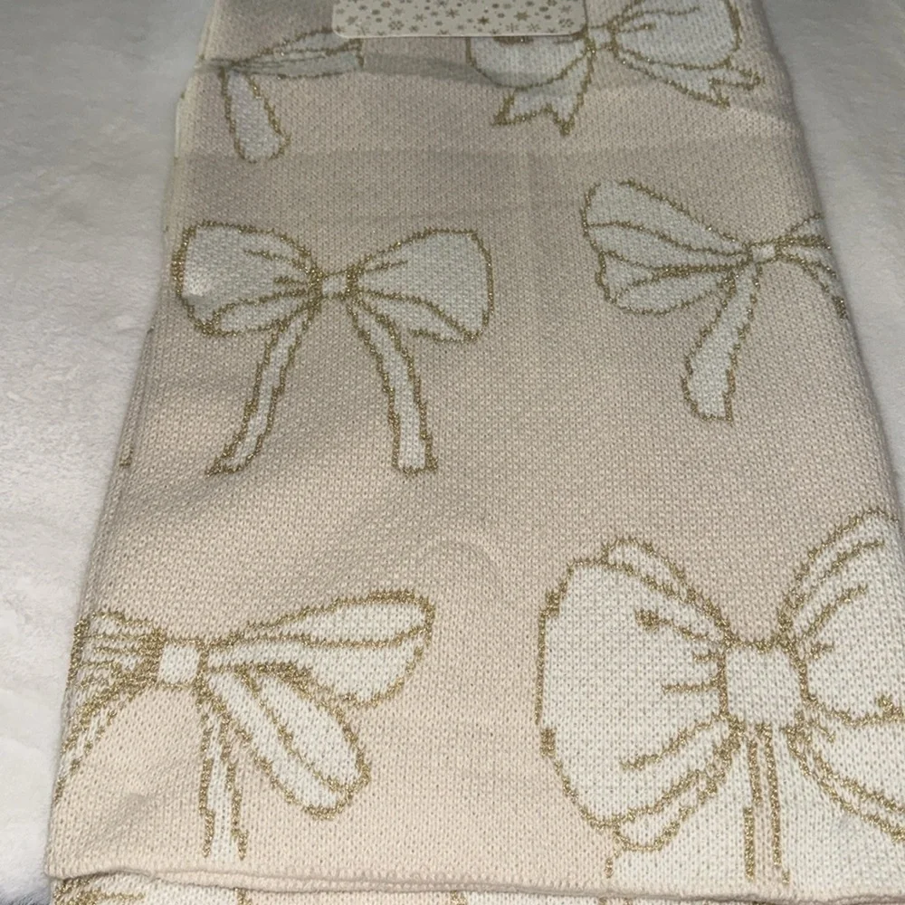 ID Home Christmas gold ribbon/bow Oversized Bows Throw - Christmas Bow Throw 🎀